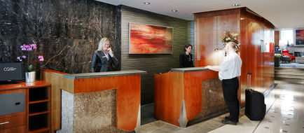 Club Quarters Hotel, St. Paul's Lobby