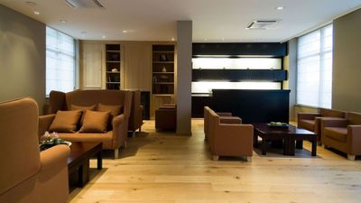 Pol Hotel