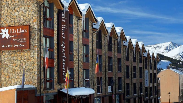 <b>Apartaments Turistics ELS LLACS Exterior</b>
