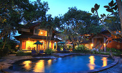 DeMunut Balinese Resort & Spa