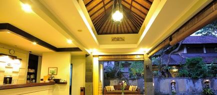 DeMunut Balinese Resort & Spa Lobby