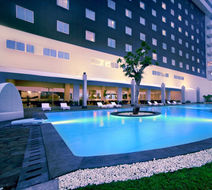 Aston Cirebon Hotel & Convention Ctr Pool