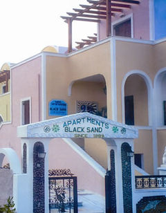 Black Sand Apartments & Hotel
