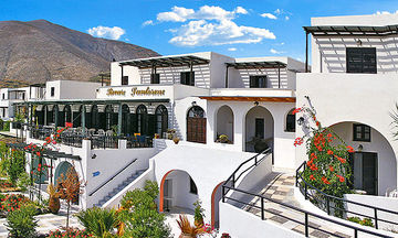 Hotel Rivari Santorini