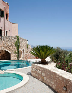 Kastellos Village Complex