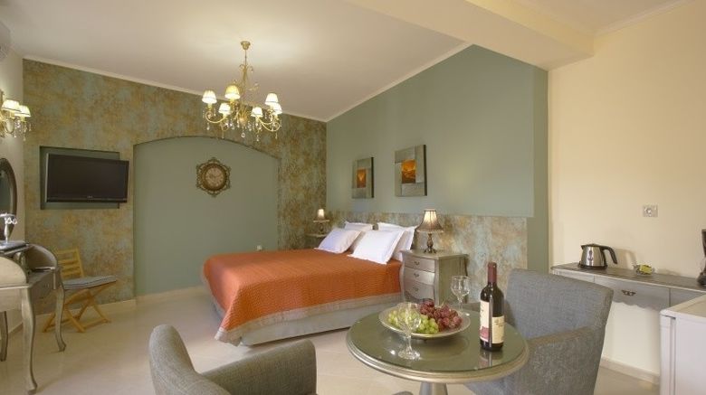 Casa Moazzo Suites  and  Apartments Suite