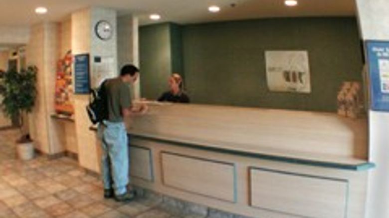 <b>Wolfe's Hotel Moab Lobby</b>