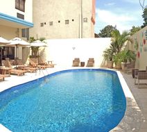 Petion-Ville Hotel Pool