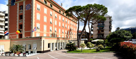 Hotel Sud Est Exterior