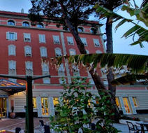 Hotel Sud Est Exterior
