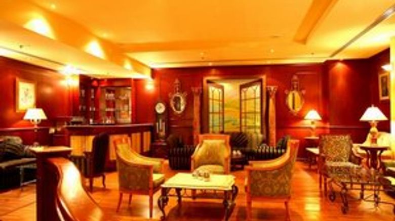 <b>Metropolitan Deira Hotel Lobby</b>