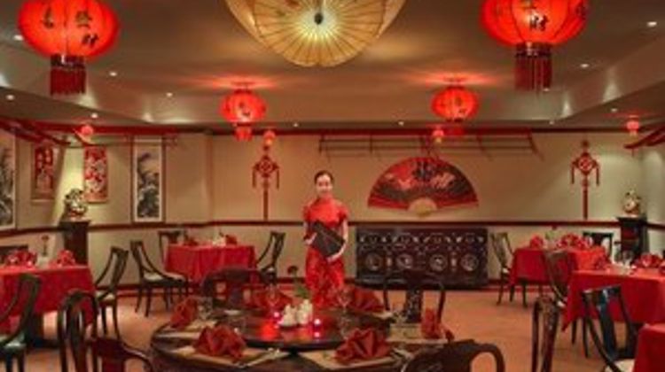Metropolitan Deira Hotel Restaurant