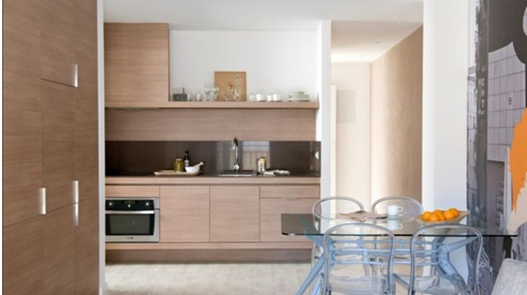 Eric Voekel BCN Suites Room