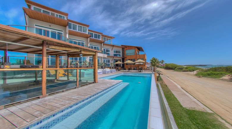 <b>Iguana Crossing Boutique Hotel Pool</b> <b>Iguana Crossing Boutique Hotel Pool</b>