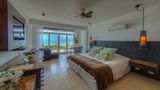 Iguana Crossing Boutique Hotel Suite