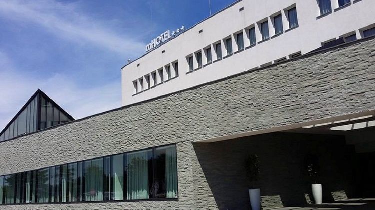 Mhotel Exterior