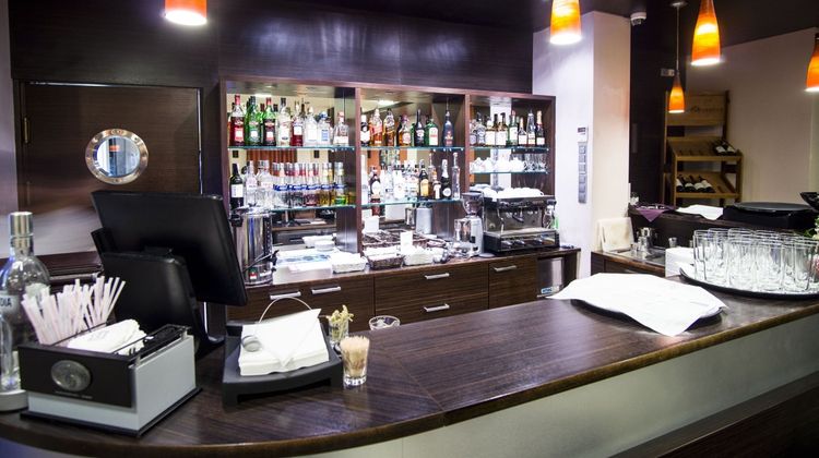 Mhotel Restaurant