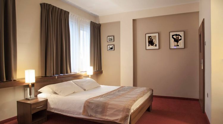 Mhotel Room