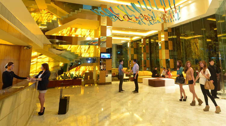 Hotel Lex Cebu Lobby