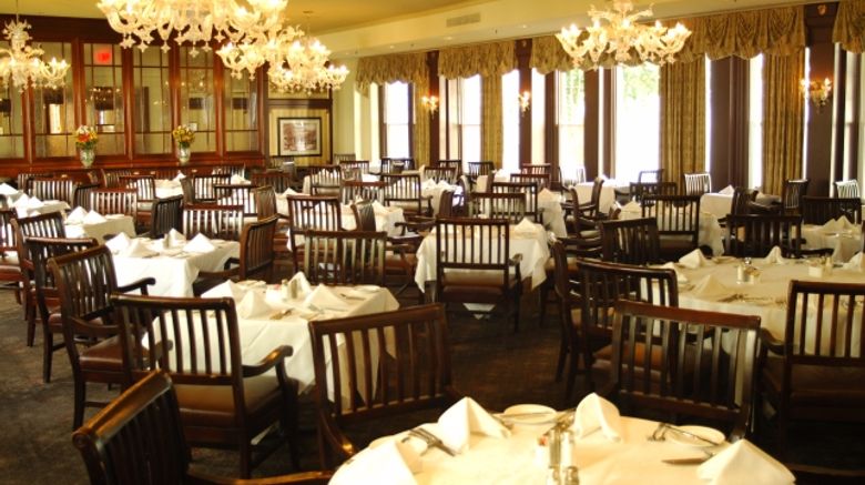 <b>Pinehurst Resort Restaurant</b>