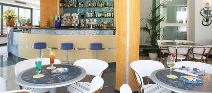 Hotel Tirsus Bar/Lounge