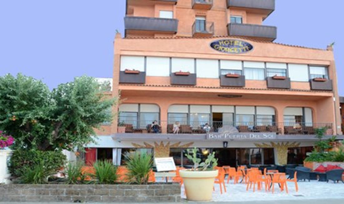 Hotel Giorgetti Palace Exterior