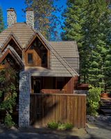 Little Ahwahnee Inn