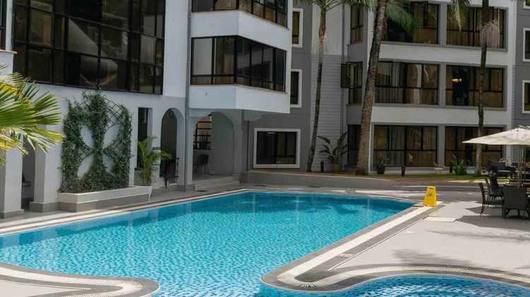 Cysuites Apartment Hotel Exterior