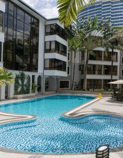 Cysuites Apartment Hotel