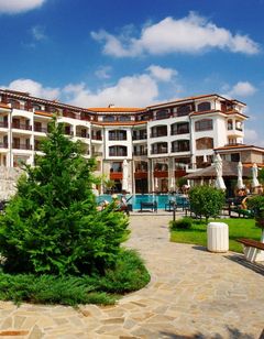 The Vineyards Resort