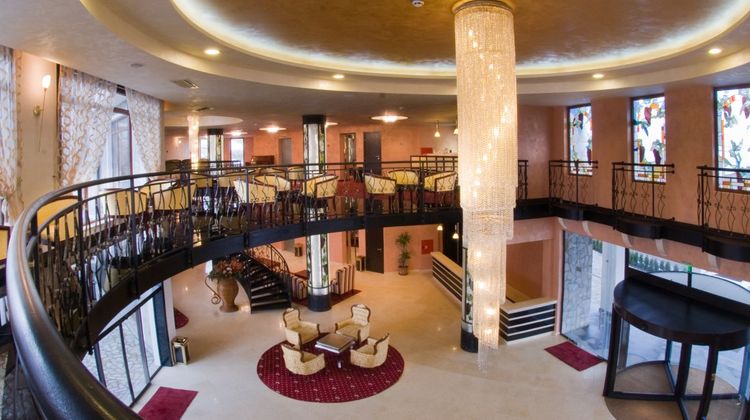 The Vineyards Resort Lobby
