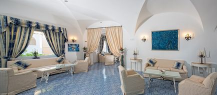 Villa Sanfelice Lobby