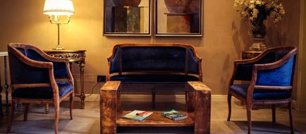 Diplomat Hotel Lobby