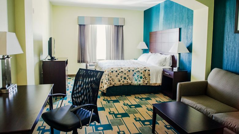 <b>Three Rivers Inn & Suites Suite</b>