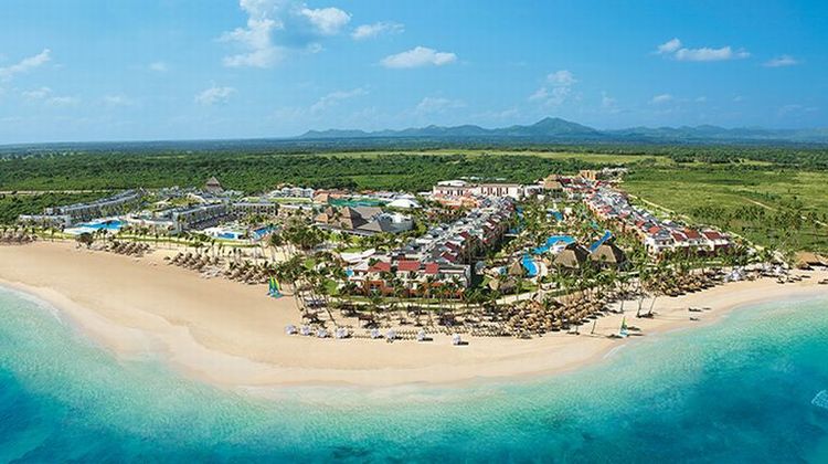 Breathless Punta Cana Resort & Spa Exterior