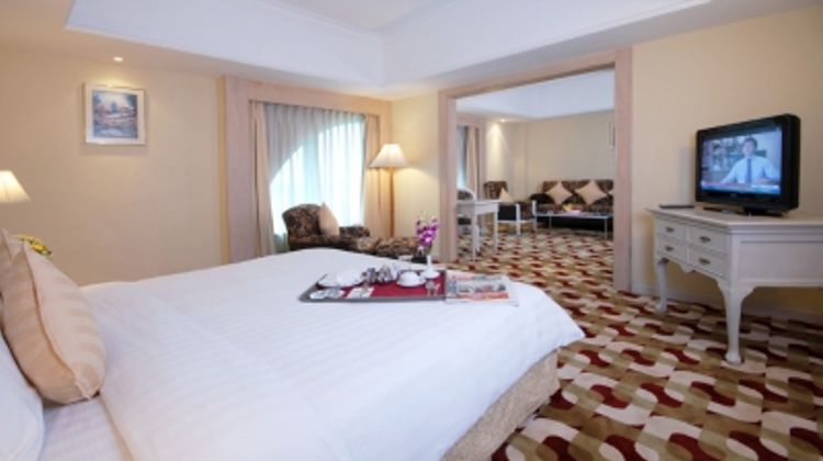 Berjaya Waterfront Hotel Suite