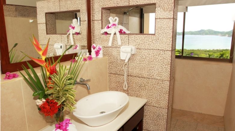 <b>Vista las Islas Hotel, Spa & Eco Reserve Suite</b> <b>Vista las Islas Hotel, Spa & Eco Reserve Suite</b>