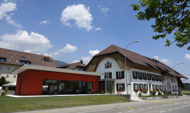 Hotel Urs und Viktor Exterior