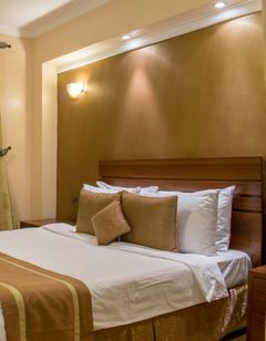 Summerdale Inn, Nairobi