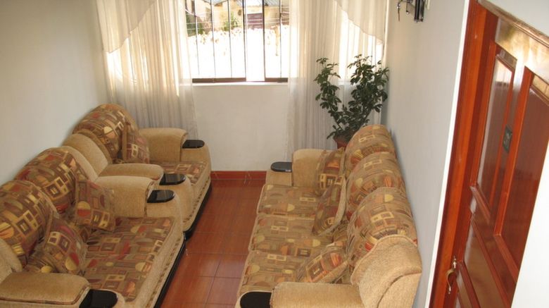 <b>Peru Bergsport Hostel Lobby</b>