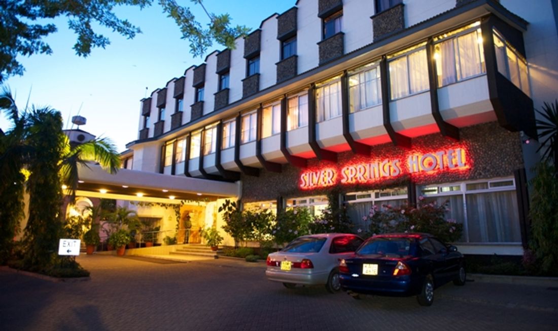 Silver Springs Hotel Exterior