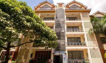 Meltonia Luxury Suites
