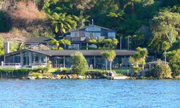 Koura Lodge