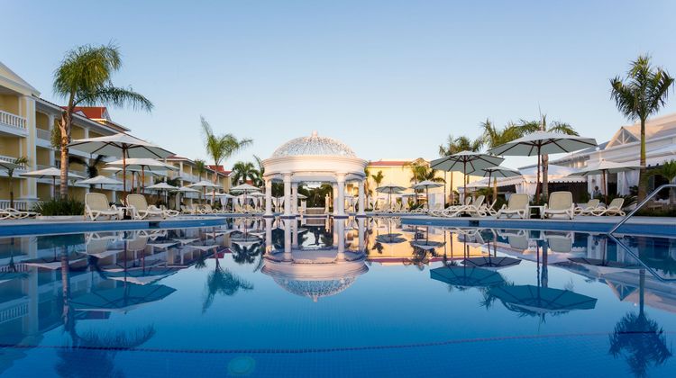 Bahia Principe Luxury Bouganville Pool