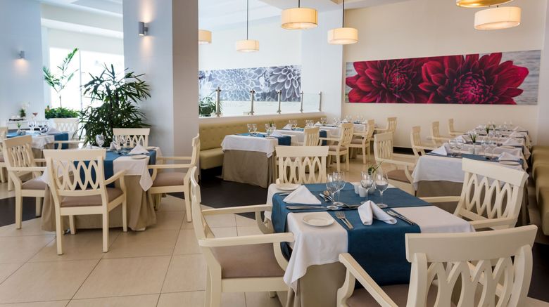 <b>Bahia Principe Luxury Bouganville Restaurant</b>