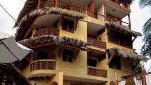 Hotel Villas Las Azucenas