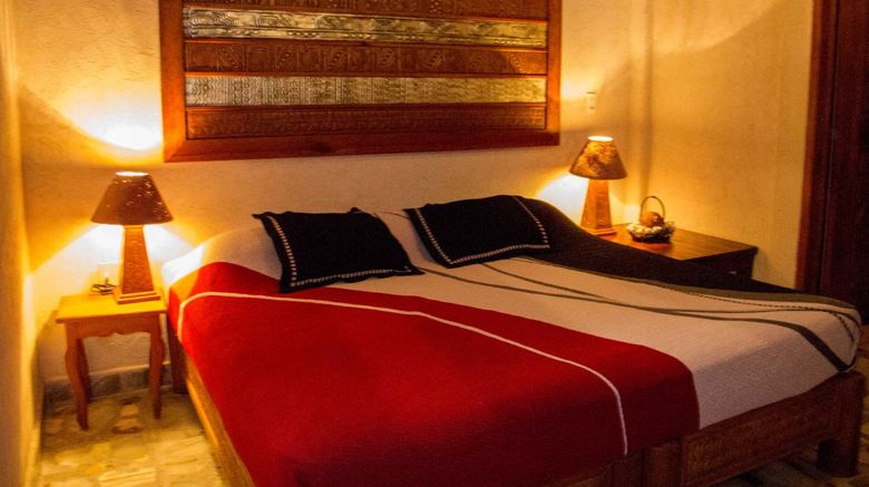 <b>Hotel Villas Las Azucenas Suite</b> <b>Hotel Villas Las Azucenas Suite</b>