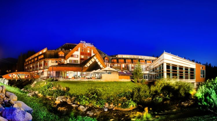 Wellness Hotel Grand Jasna Exterior