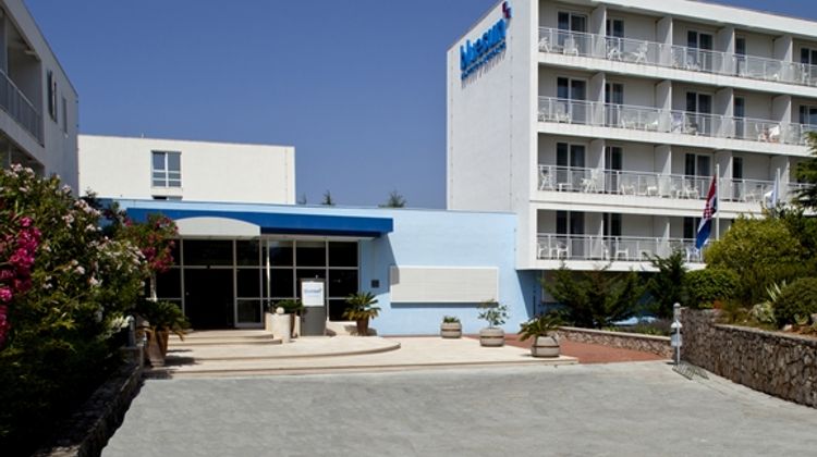 Bluesun Hotel Borak Exterior