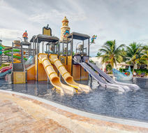 Royalton White Sands Montego Bay Pool